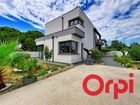 Estate Agents Picture 3