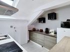 Estate Agents Picture 3