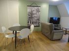 Estate Agents Picture 3