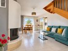 Estate Agents Picture 2