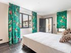 Estate Agents Picture 1