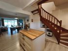 Estate Agents Picture 3