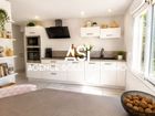 Estate Agents Picture 3