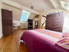 Estate Agents Picture 2