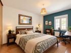 Estate Agents Picture 2