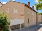 Estate Agents Picture 3