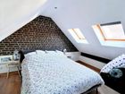Estate Agents Picture 1