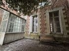 Estate Agents Picture 3