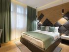 Estate Agents Picture 3
