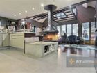 Estate Agents Picture 2