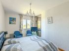 Estate Agents Picture 2