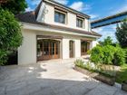 Estate Agents Picture 3