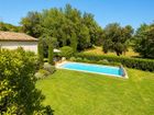Estate Agents Picture 3
