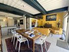 Estate Agents Picture 3