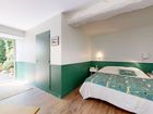 Estate Agents Picture 1