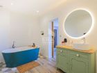 Estate Agents Picture 3