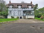 Estate Agents Picture 3