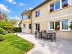 Estate Agents Picture 2