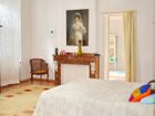 Estate Agents Picture 2