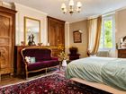 Estate Agents Picture 3
