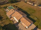Estate Agents Picture 3