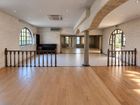 Estate Agents Picture 3