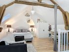 Estate Agents Picture 1