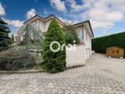 Estate Agents Picture 2