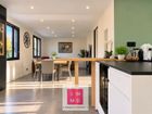 Estate Agents Picture 3