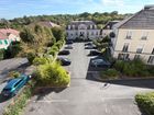 Estate Agents Picture 3