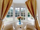 Estate Agents Picture 3
