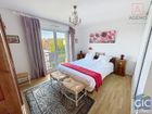 Estate Agents Picture 3