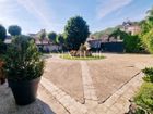 Estate Agents Picture 2