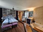 Estate Agents Picture 1