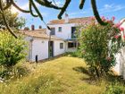 Estate Agents Picture 3
