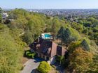 Estate Agents Picture 2