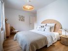 Estate Agents Picture 3