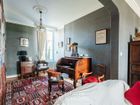 Estate Agents Picture 3