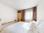 Estate Agents Picture 3