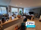 Estate Agents Picture 3