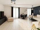 Estate Agents Picture 3