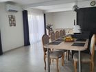 Estate Agents Picture 2