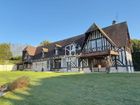 Estate Agents Picture 2