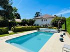 Estate Agents Picture 2