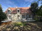 Estate Agents Picture 3