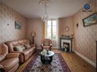 Estate Agents Picture 3