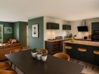 Estate Agents Picture 3