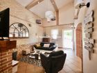 Estate Agents Picture 2