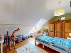 Estate Agents Picture 2