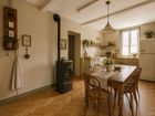Estate Agents Picture 3